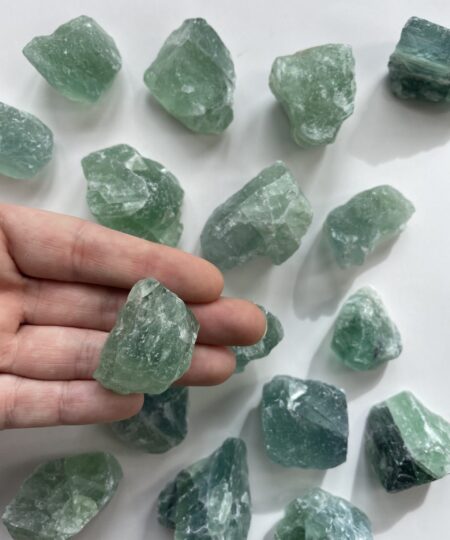 Rå grøn fluorit – krystal for klarhed, healing og følelsesmæssig balance | Soul Crystal