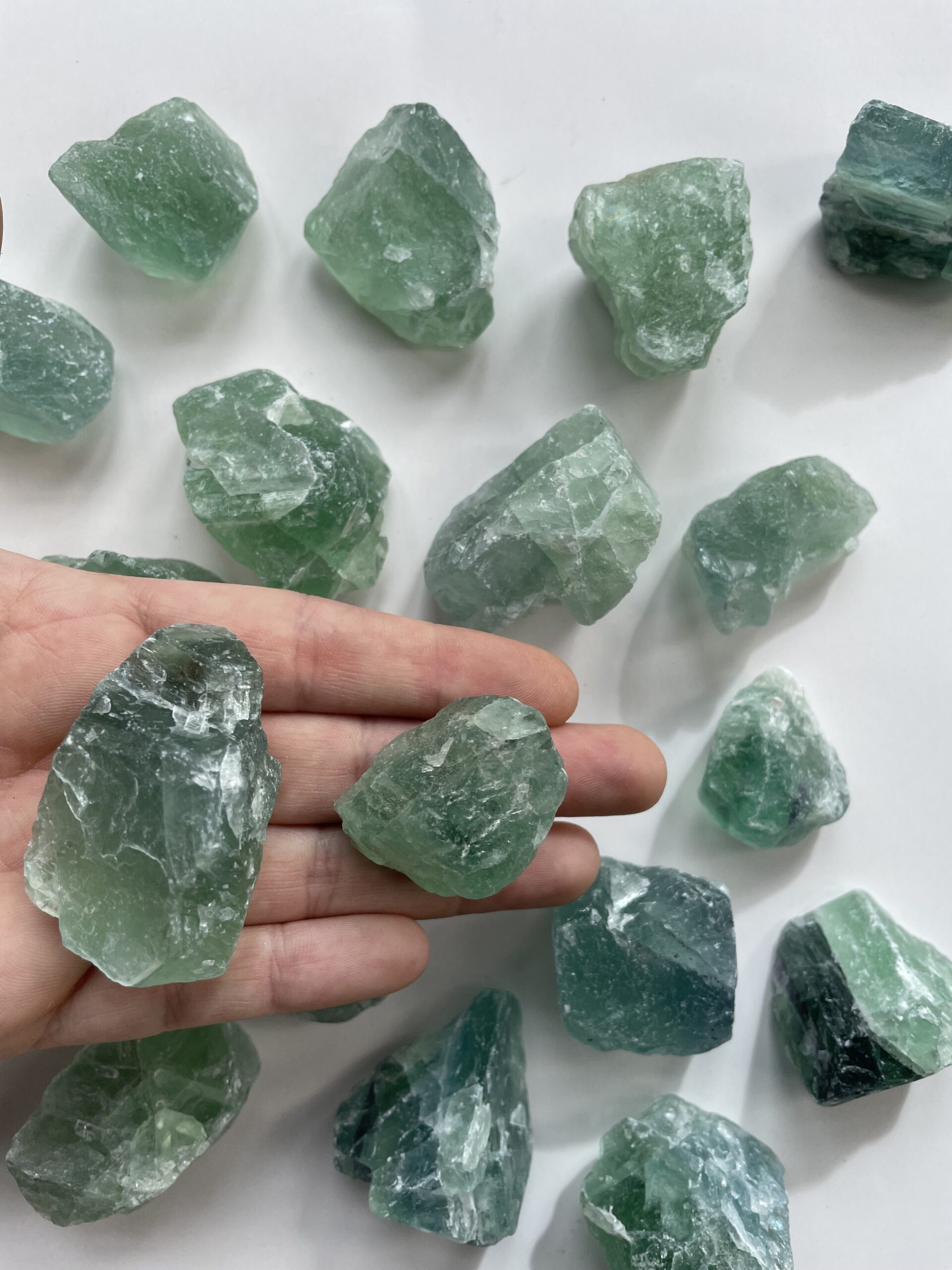 Rå grøn fluorit – krystal for klarhed, healing og følelsesmæssig balance | Soul Crystal