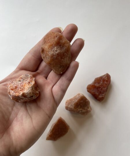 Rå karneol – energifyldt krystal for handlekraft, kreativitet og vitalitet | Soul Crystal