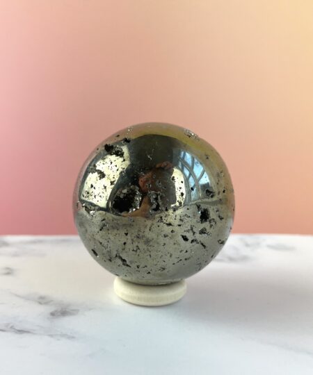Pyrit kugle med naturlig gylden metallisk glans